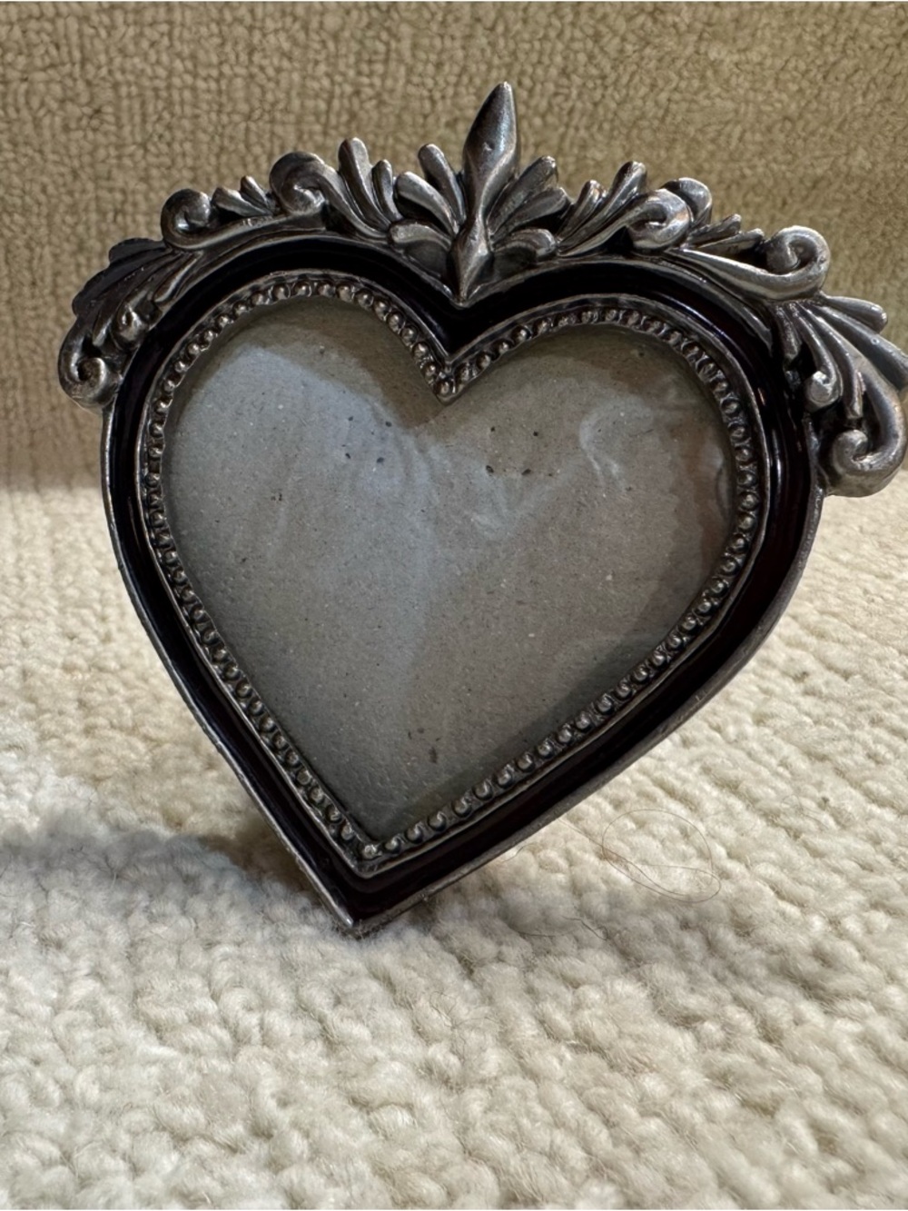 Vintage Heart Shaped Small Picture Frame Granny Charm Victorian maximalist